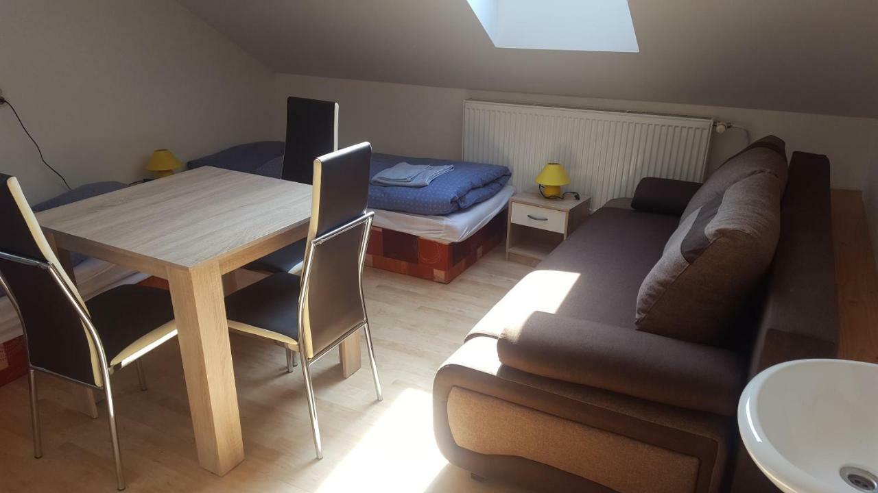 Ubytovanie Adka Hotel Levoča Eksteriør billede